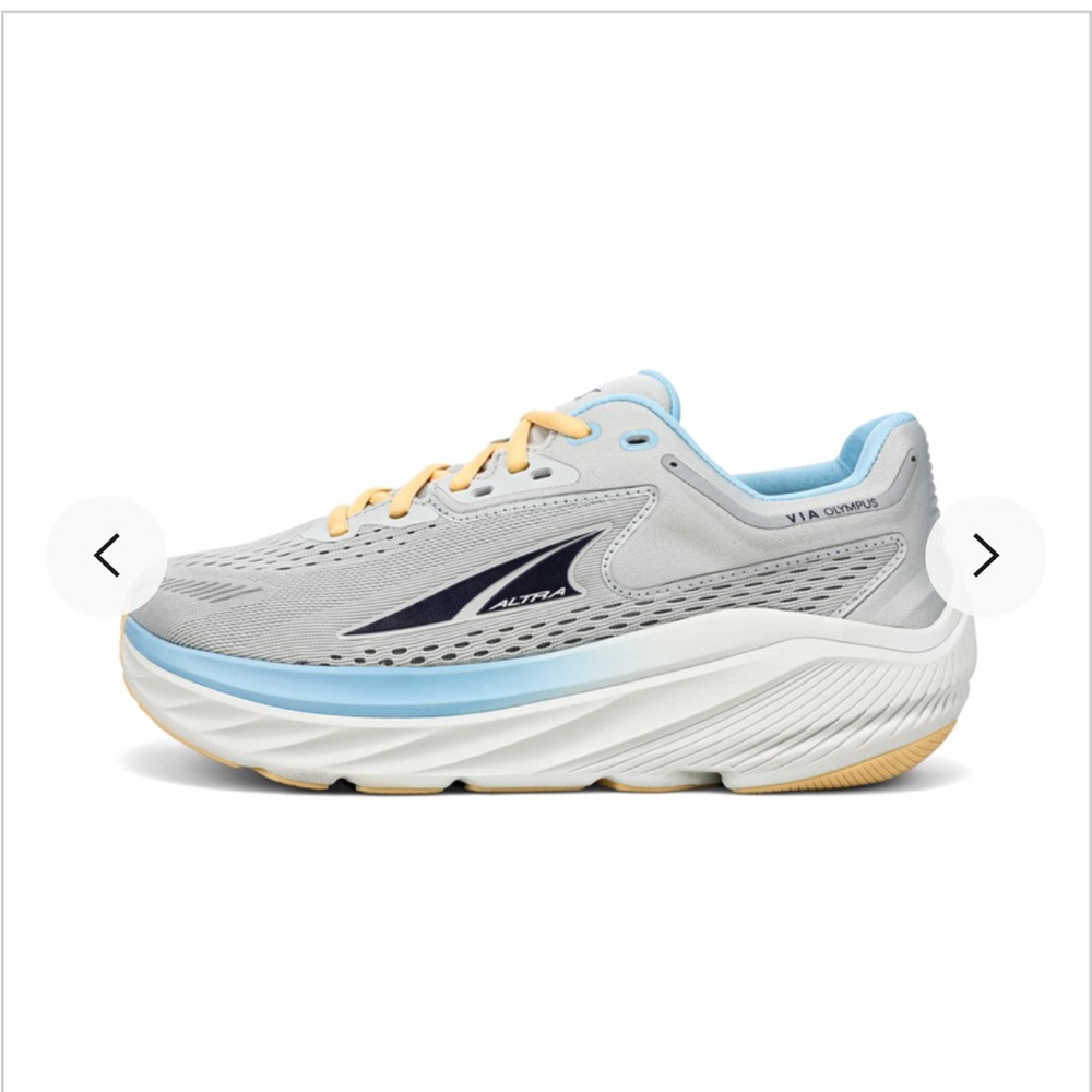 Alters Via Olympus running shoes